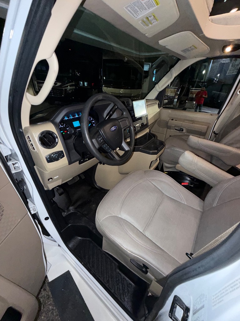 2021 Ford E-450 - $54,999