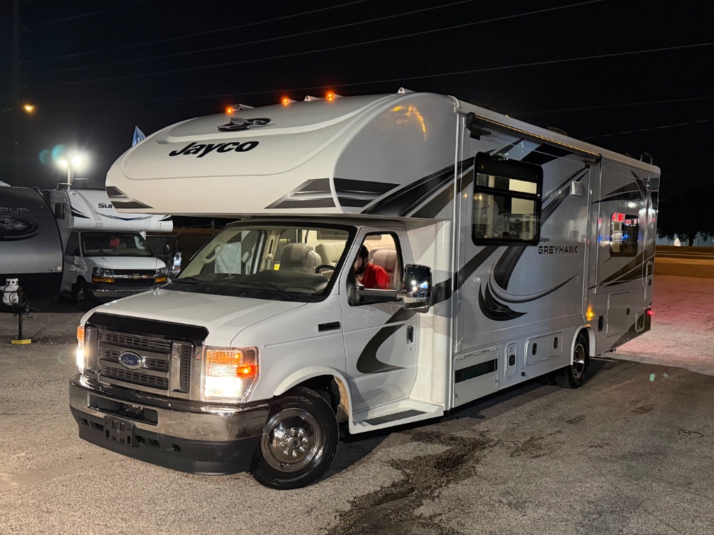 2021 Ford E-450 - $54,999
