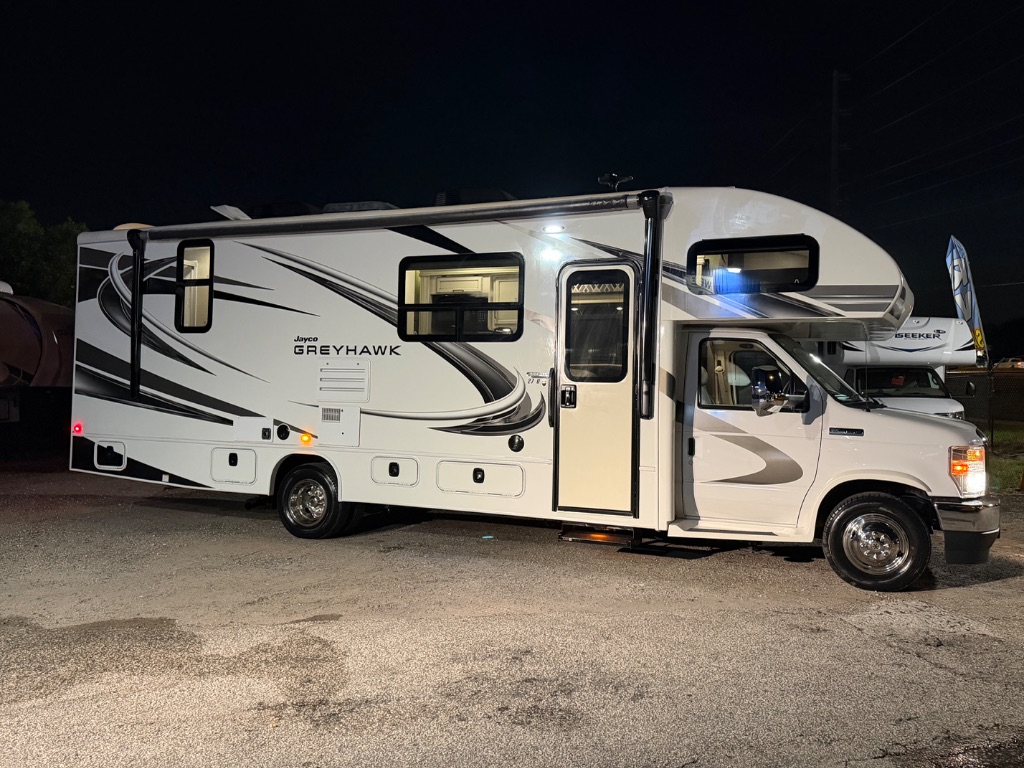 2021 Ford E-450 - $54,999