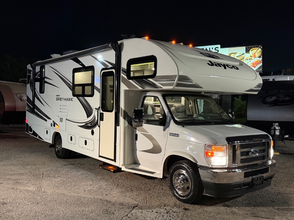 2021 Ford E-450 - $54,999