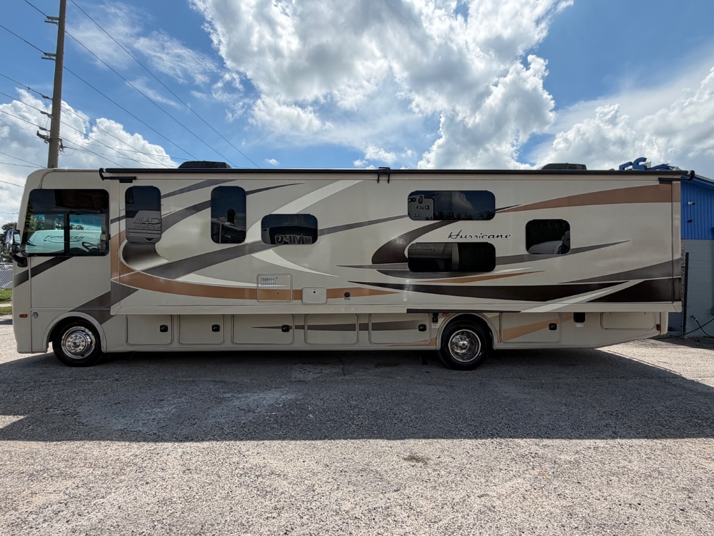 2016 Ford Motorhome Chassis - $34,999