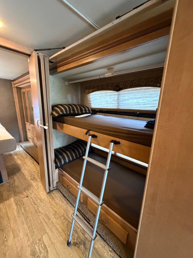 2016 Ford Motorhome Chassis - $34,999