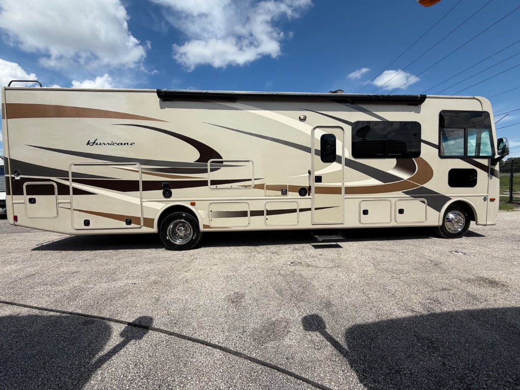 2016 Ford Motorhome Chassis - $34,999