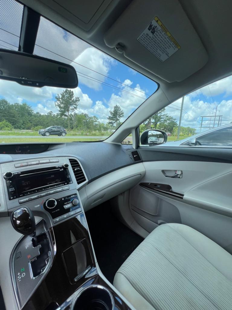 2012 Toyota Venza - $11,500