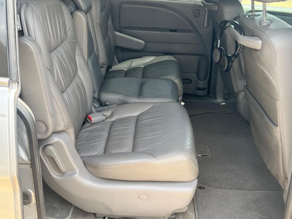 2010 Honda Odyssey EX-L w/DVD photo