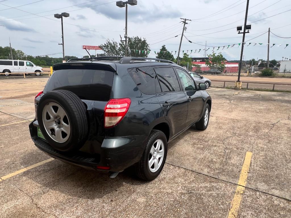 2011 Toyota RAV4 photo