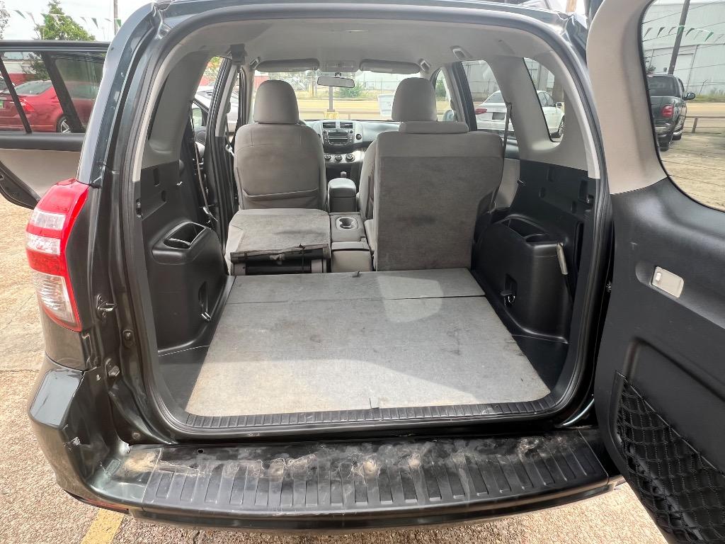 2011 Toyota RAV4 photo