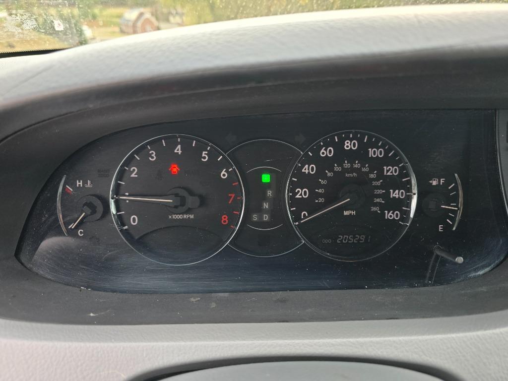 2005 Toyota Avalon XL photo