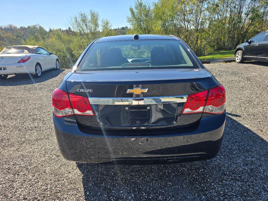 2016 Chevrolet Cruze - $7,450