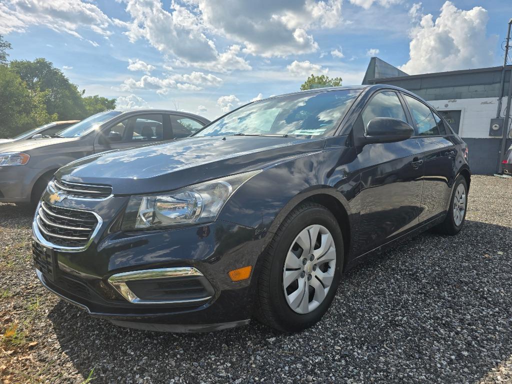 2016 Chevrolet Cruze - $7,450