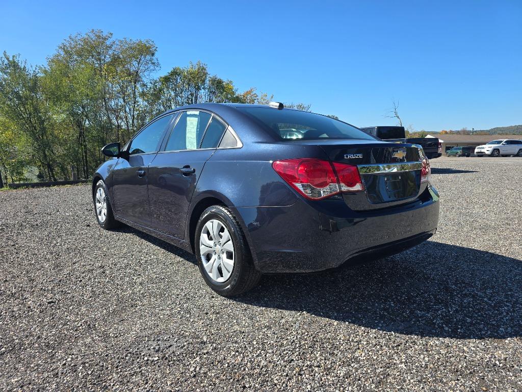 2016 Chevrolet Cruze - $7,450