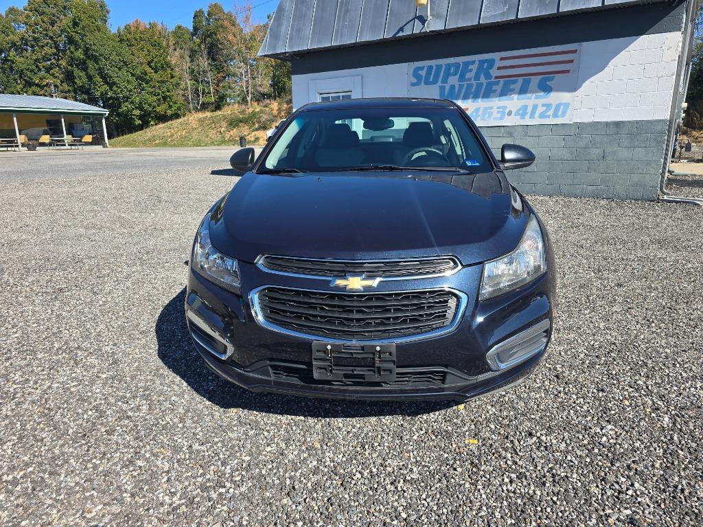 2016 Chevrolet Cruze - $7,450