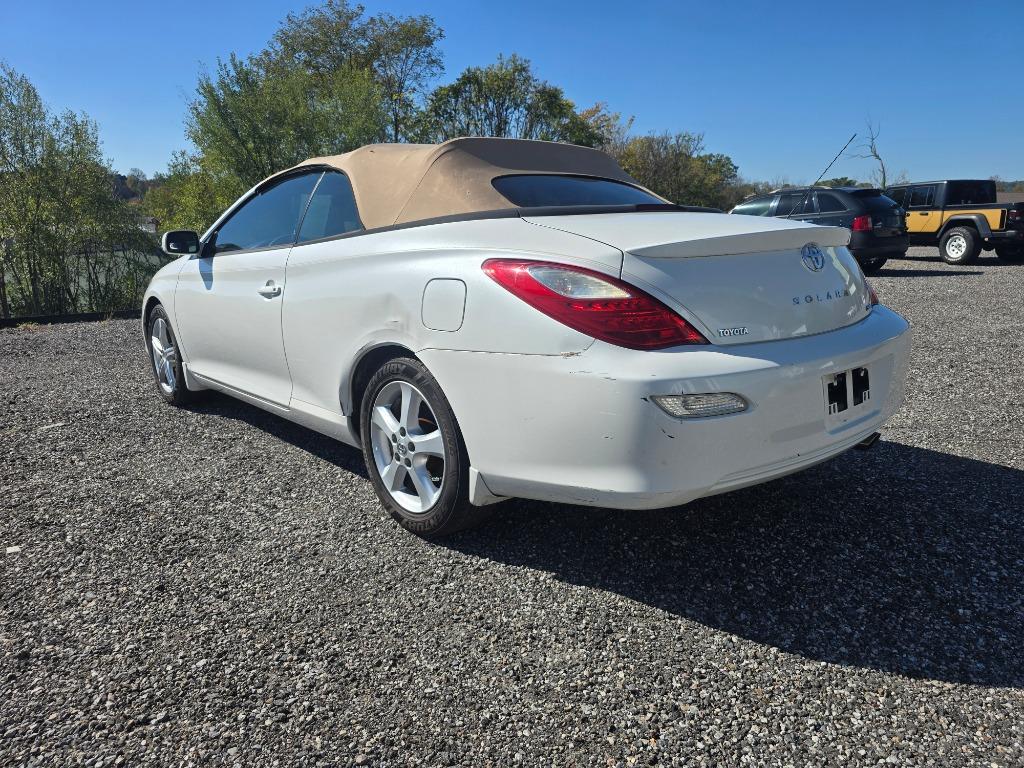 2008 Toyota Camry - $4,250