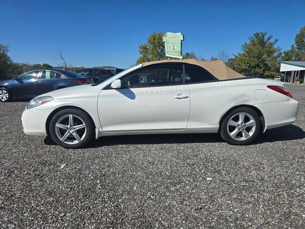 2008 Toyota Camry - $4,250