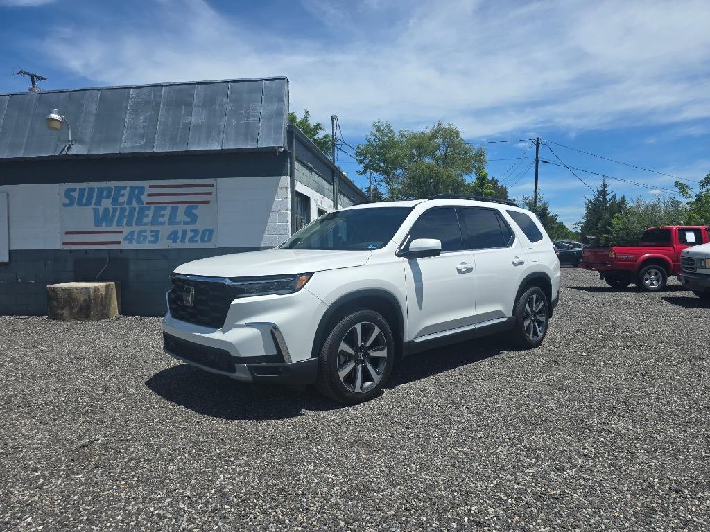 2025 Honda Pilot - $49,450