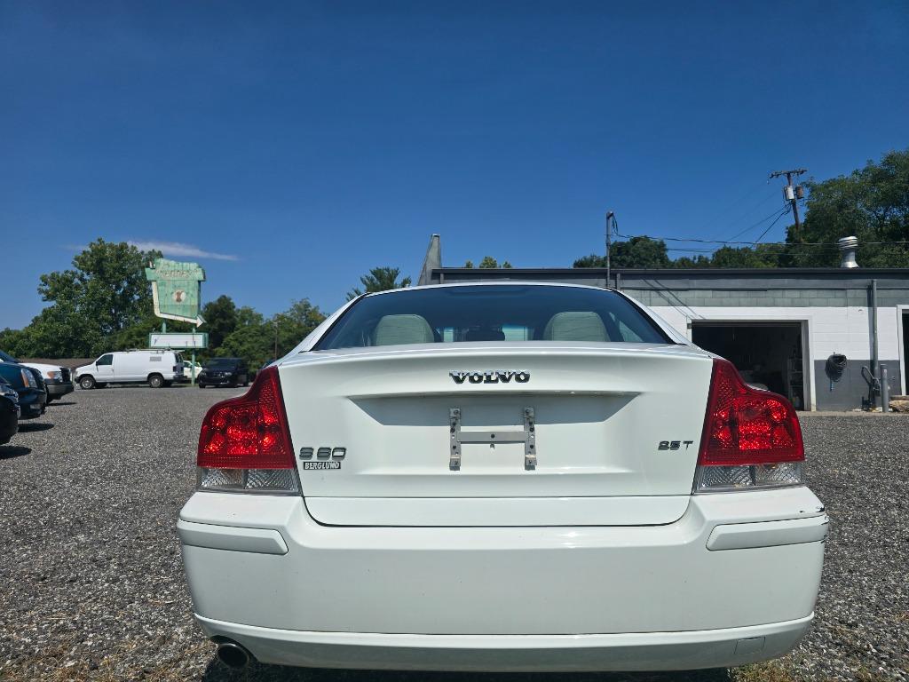2008 Volvo S60 - $4,999