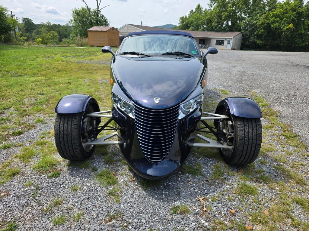 2001 Chrysler Prowler - $26,950
