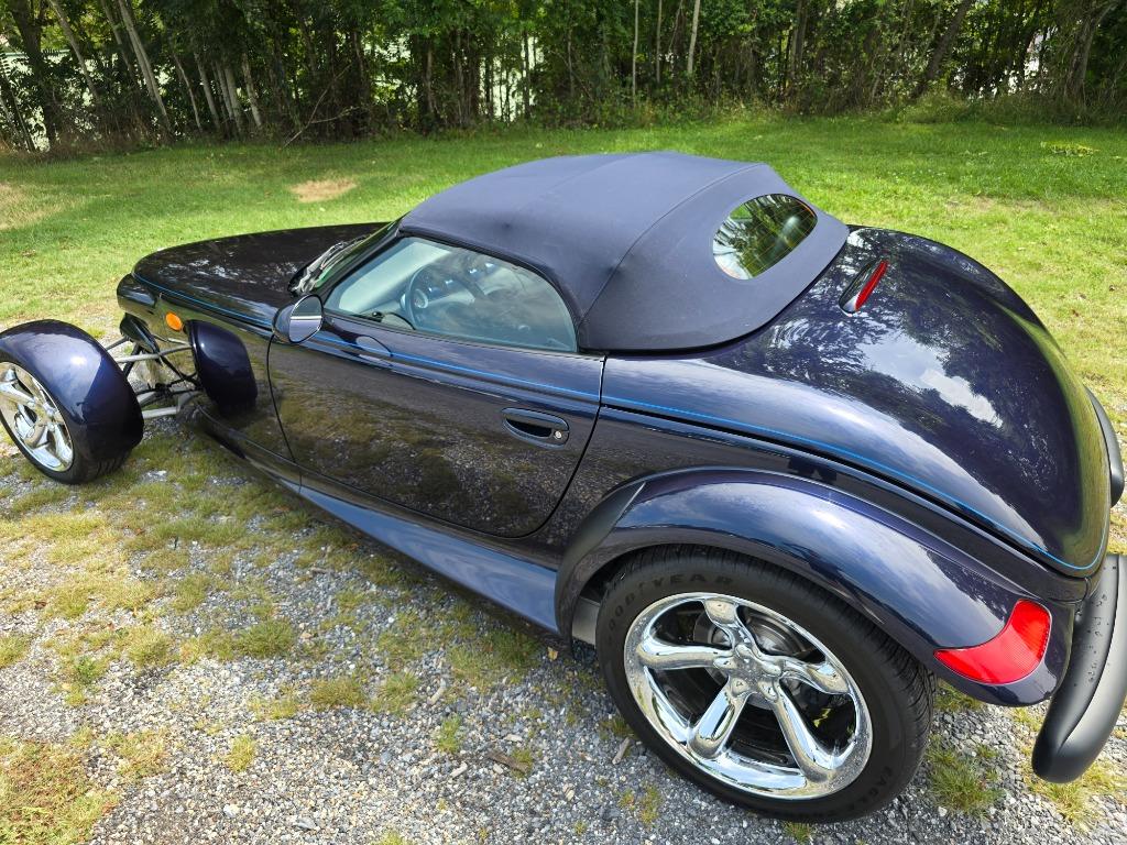 2001 Chrysler Prowler - $26,950