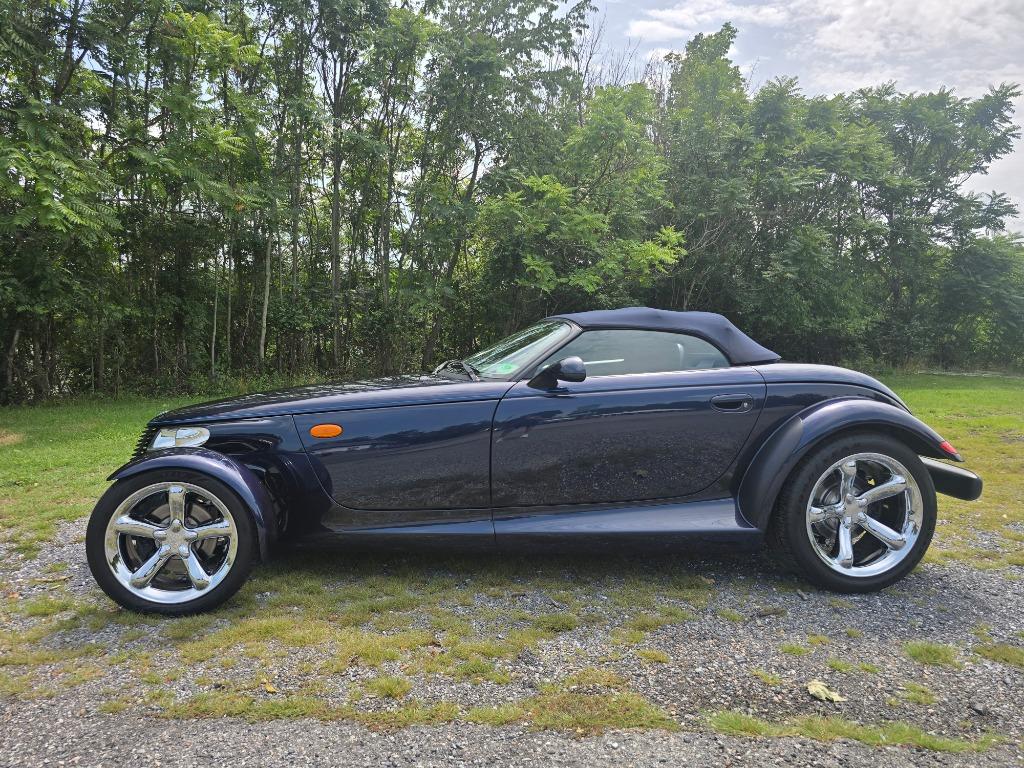 2001 Chrysler Prowler - $26,950