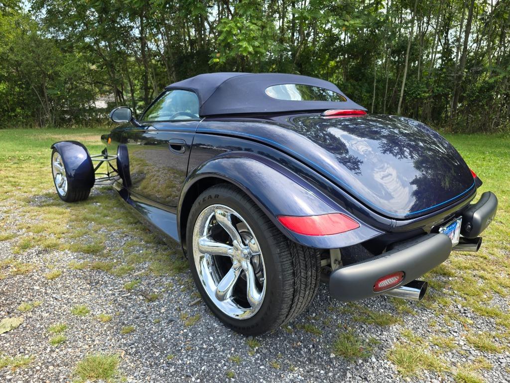 2001 Chrysler Prowler - $26,950