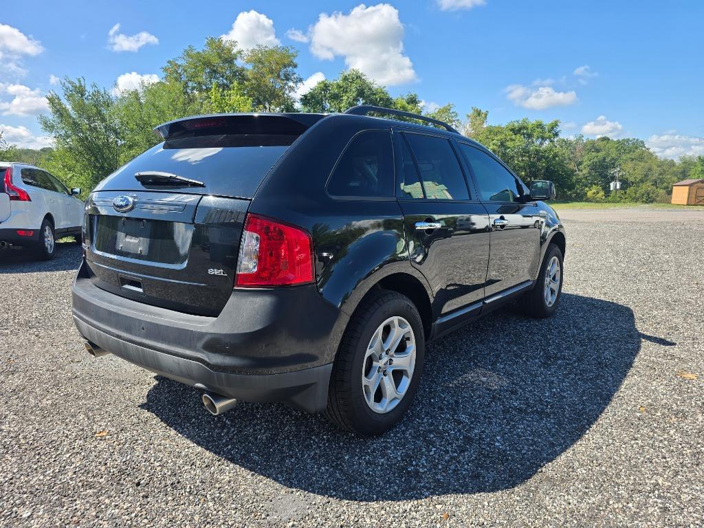 2011 Ford Edge - $5,950