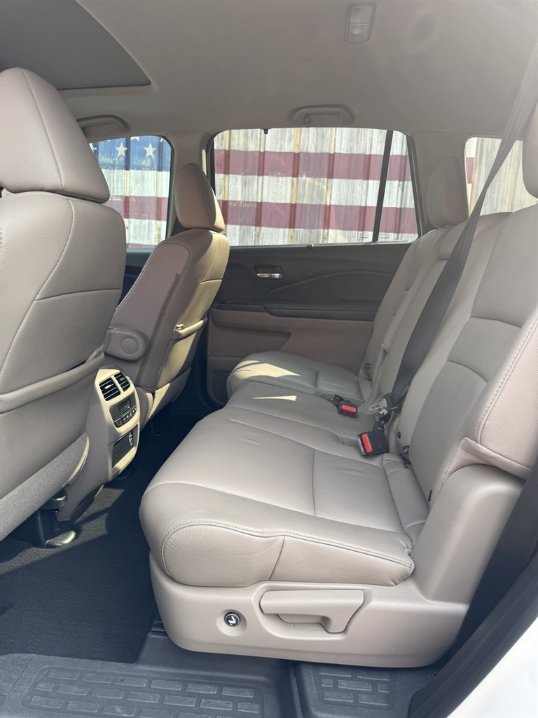 2019 Honda Pilot - $23,259