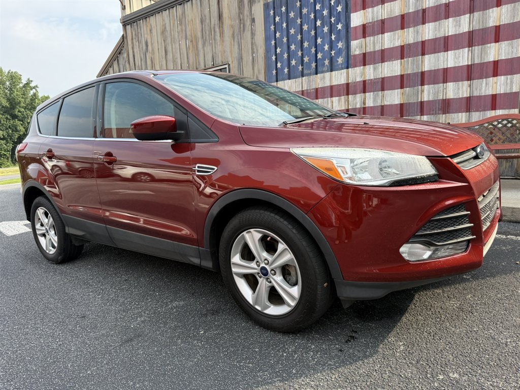 2016 Ford Escape - $12,133
