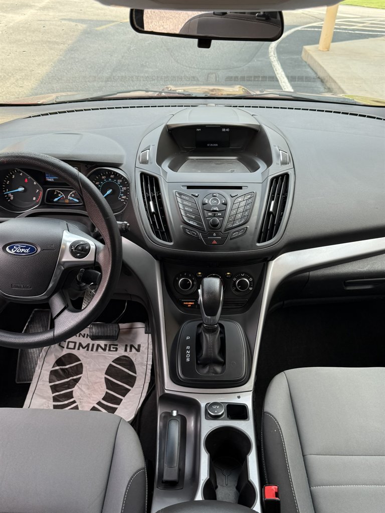 2016 Ford Escape - $12,133