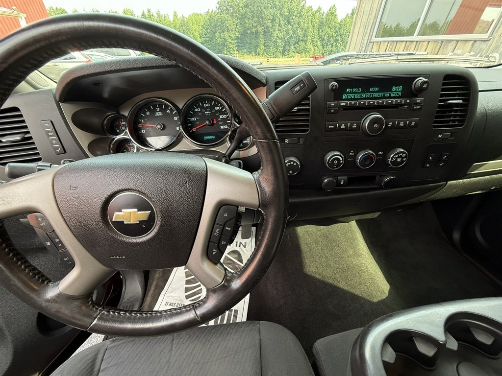 2013 Chevrolet Silverado - $17,624