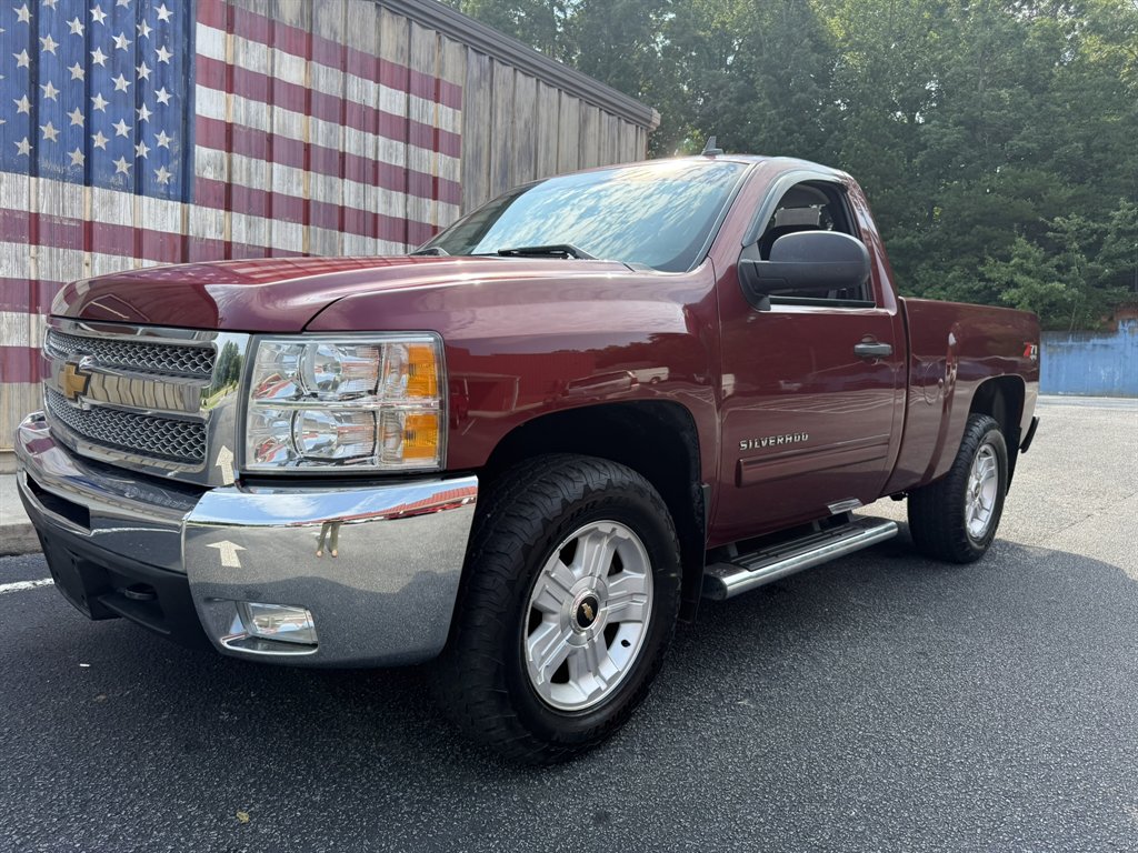 2013 Chevrolet Silverado - $17,624