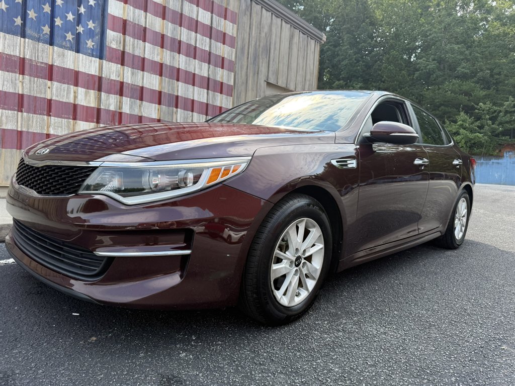 2016 Kia Optima - $10,953