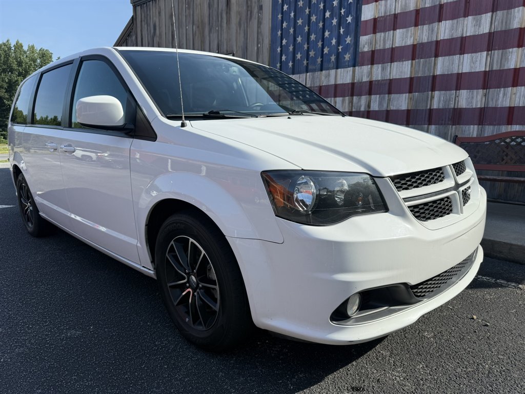 2018 Dodge Grand Caravan - $15,353
