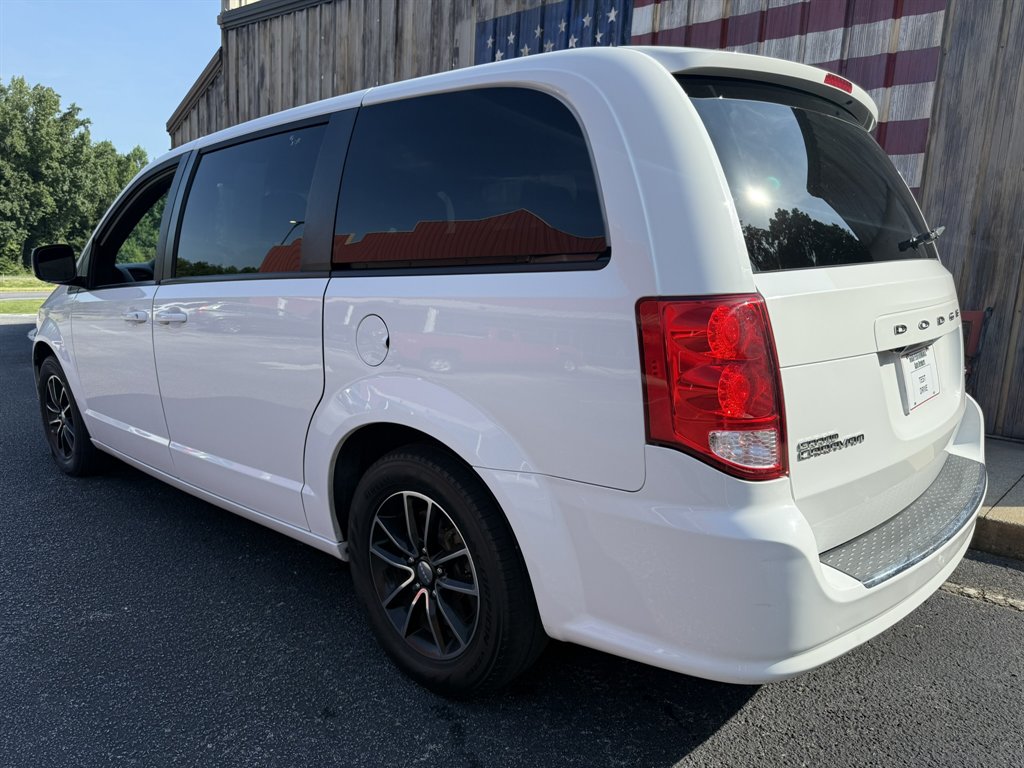 2018 Dodge Grand Caravan - $15,353