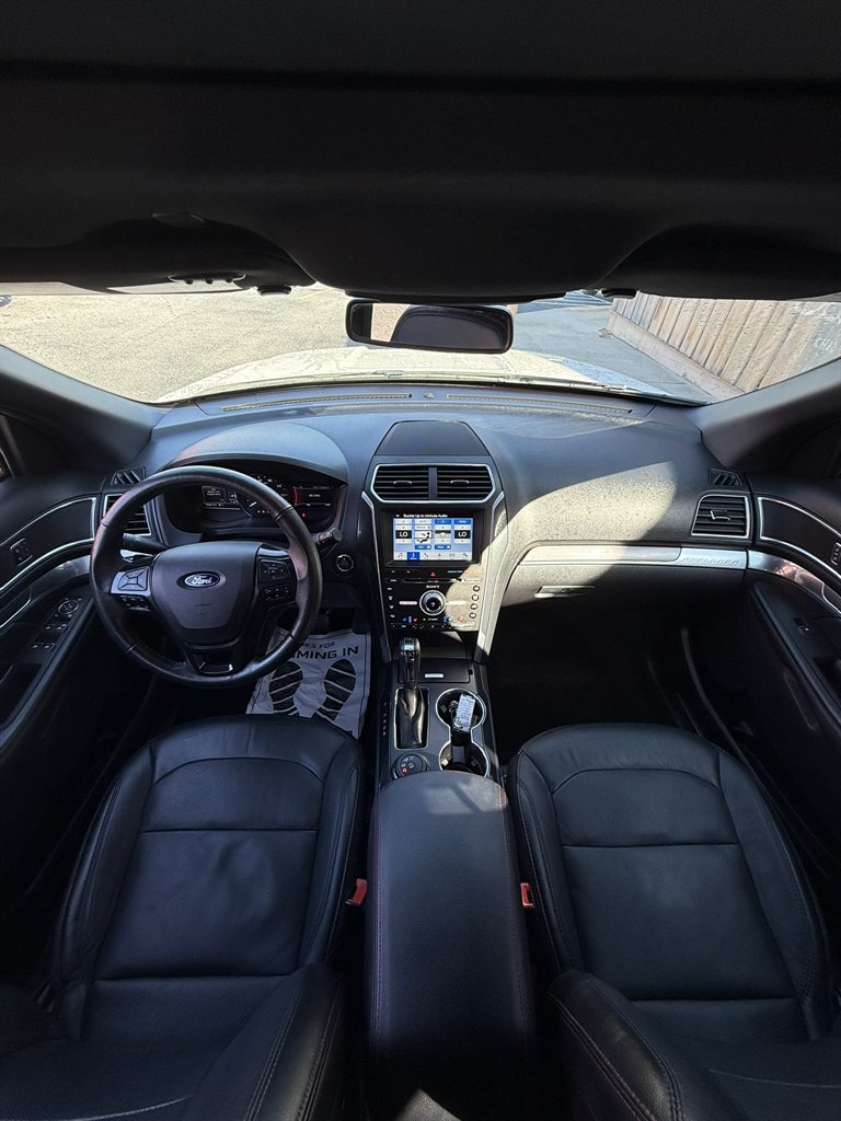 2017 Ford Explorer - $17,365