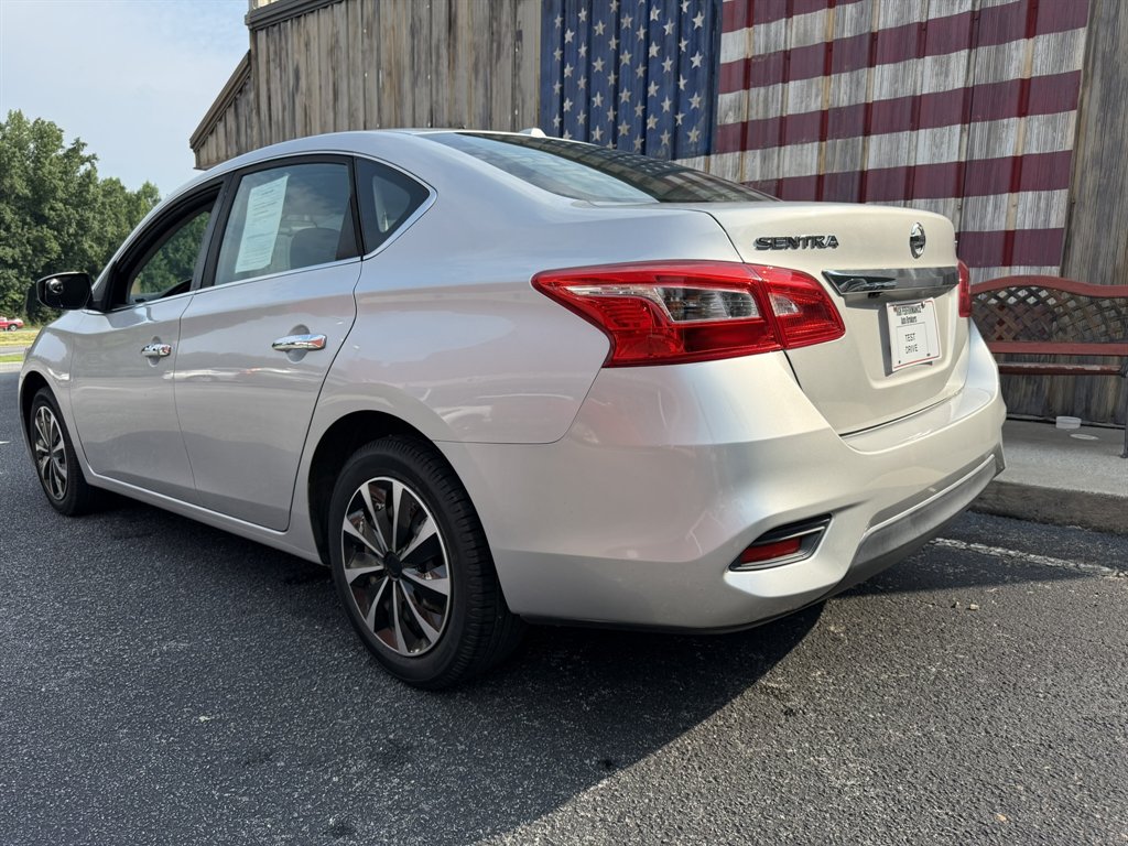 2017 Nissan Sentra - $9,775