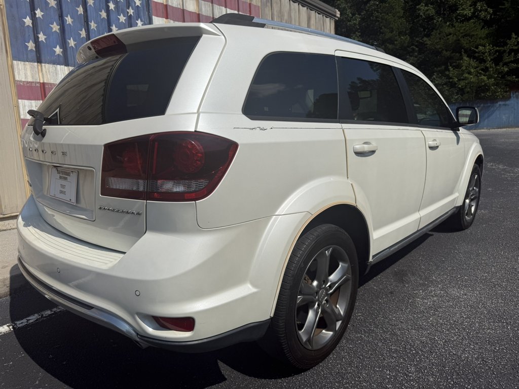 2016 Dodge Journey - $11,098
