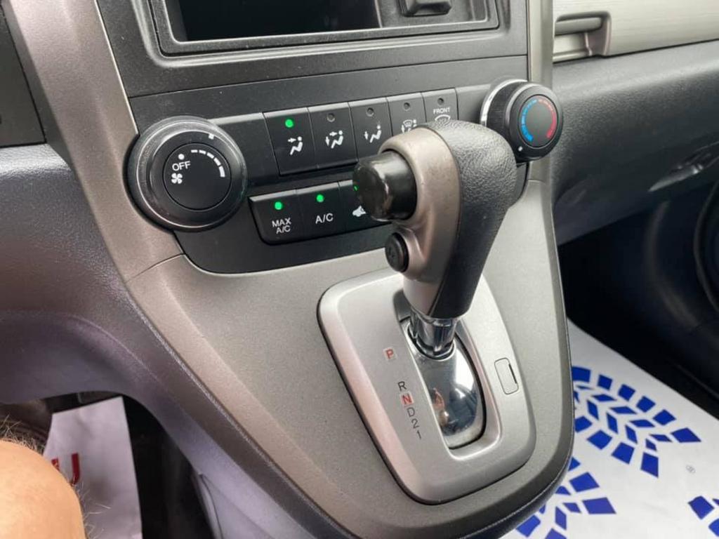 2010 Honda CR-V LX photo