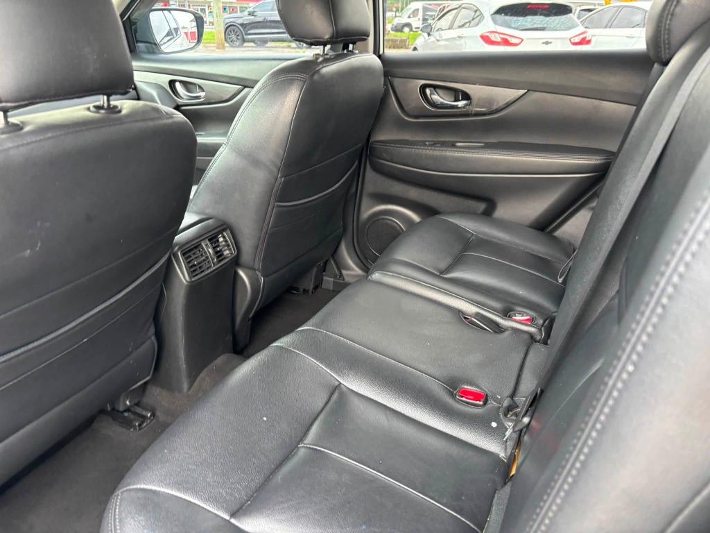 2017 Nissan Rogue - $11,473