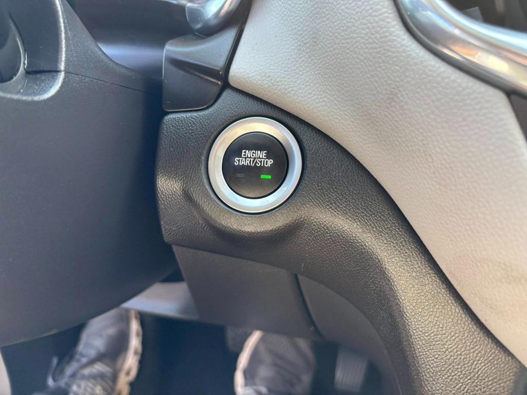 2021 Chevrolet Equinox LS photo 13