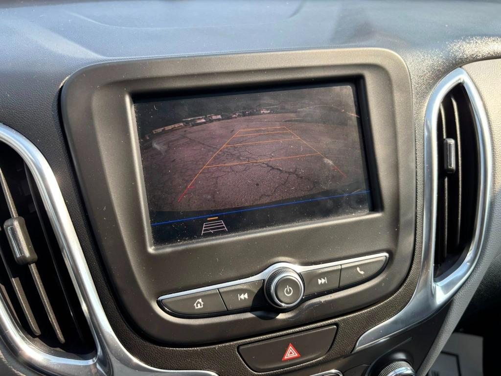2021 Chevrolet Equinox LS photo 15