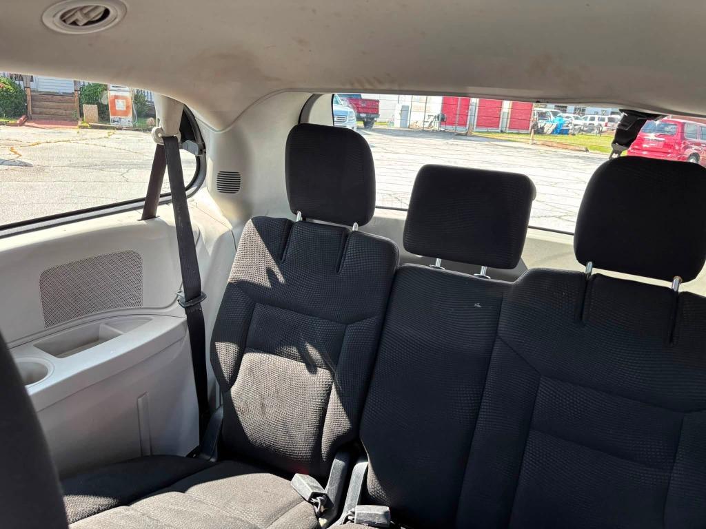 2020 Dodge Grand Caravan - $12,995