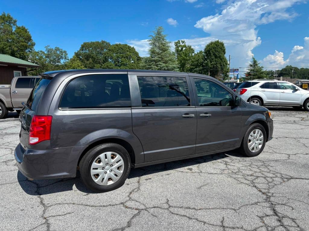 2020 Dodge Grand Caravan - $12,995