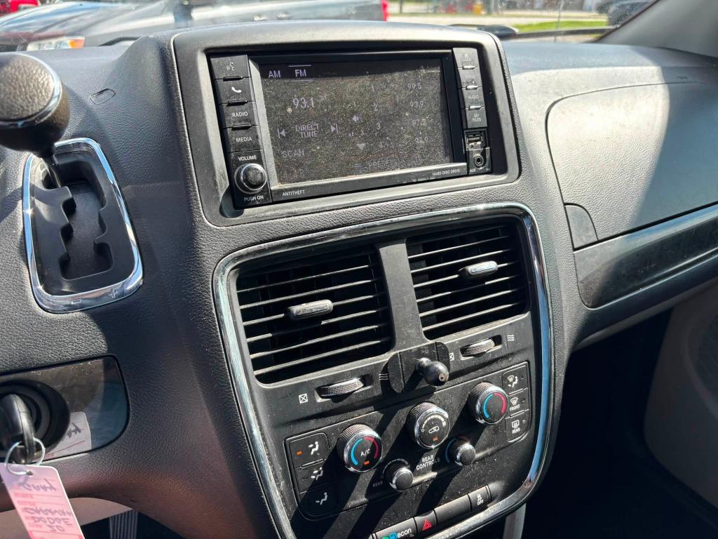 2020 Dodge Grand Caravan - $12,995