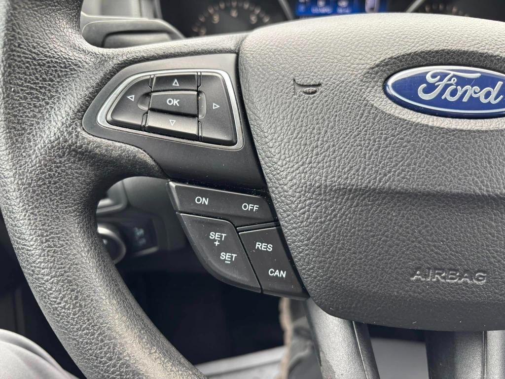 2018 Ford Focus SE photo