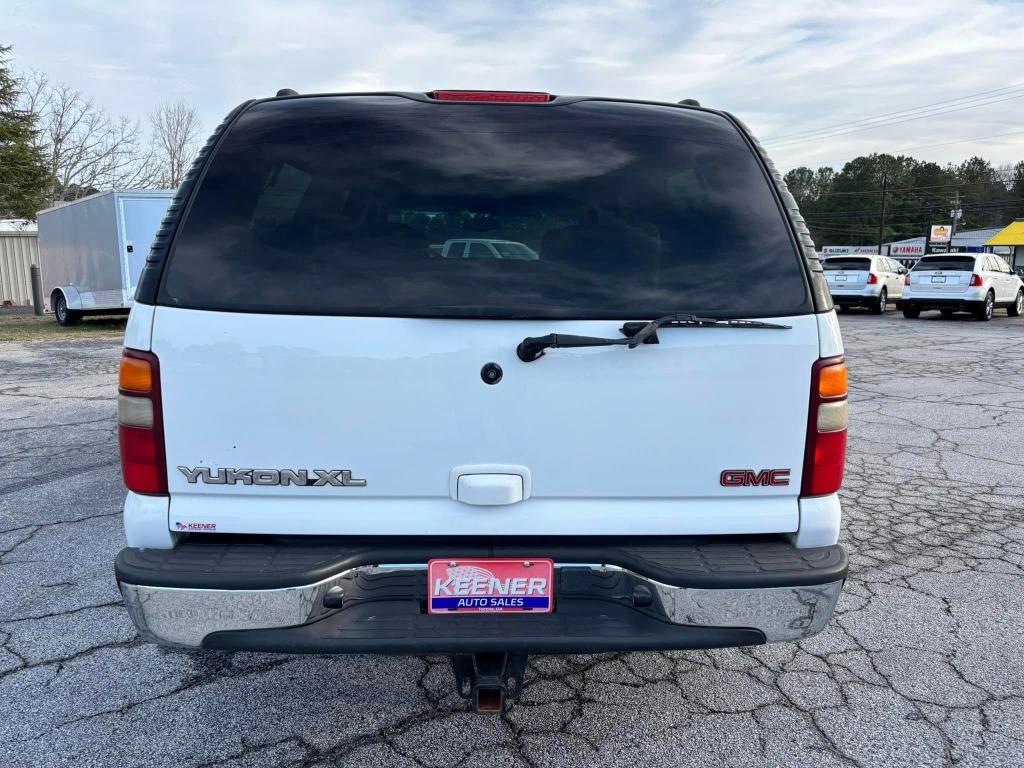 2002 GMC Yukon XL 1500 SLE photo