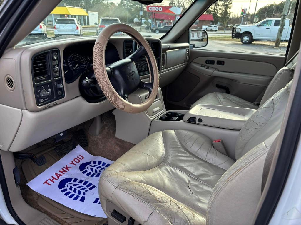 2002 GMC Yukon XL 1500 SLE photo