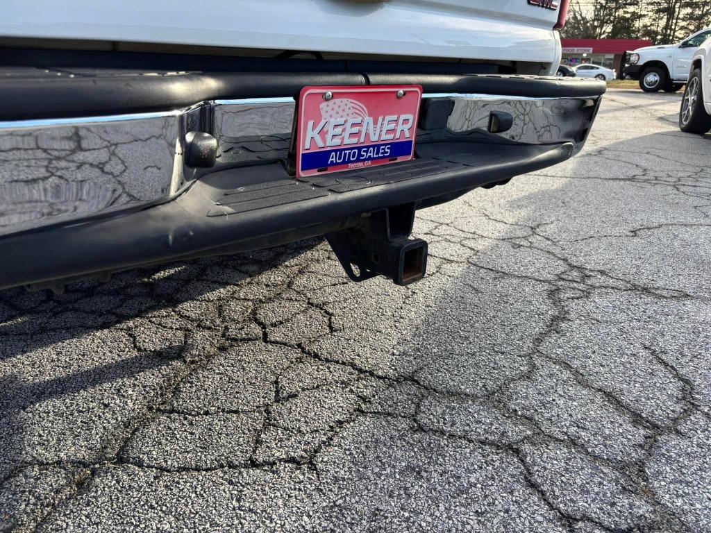 2002 GMC Yukon XL 1500 SLE photo