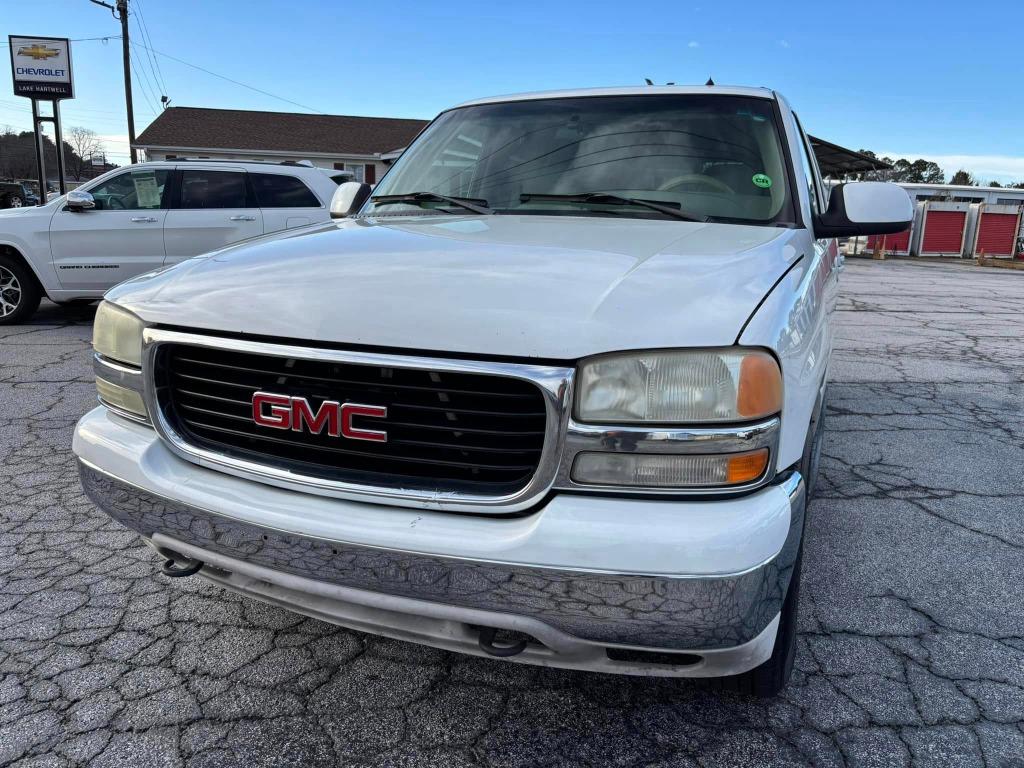 2002 GMC Yukon XL 1500 SLE photo