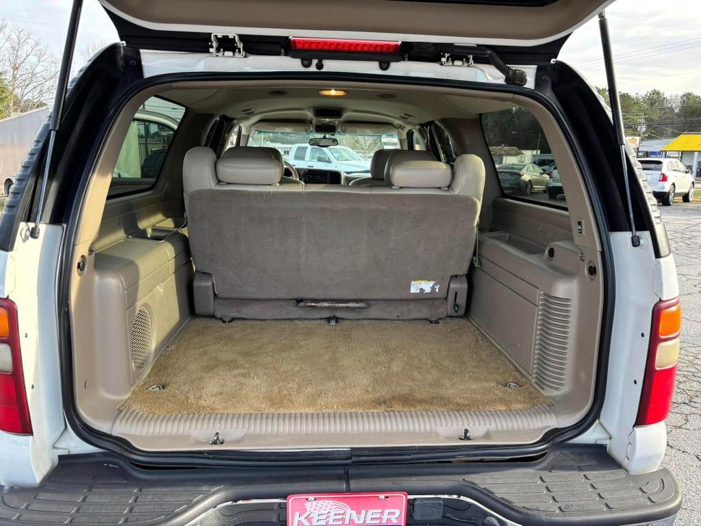 2002 GMC Yukon XL 1500 SLE photo