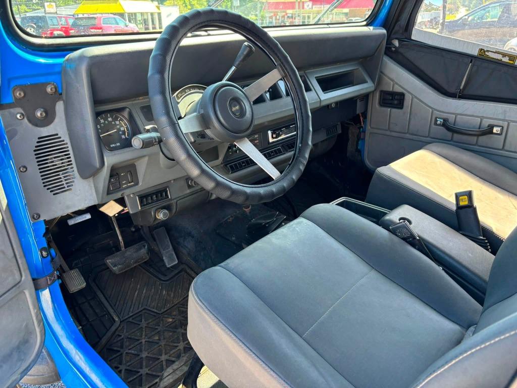 1991 Jeep Wrangler - $6,995